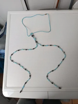 Collar multiposiciones azul y gris