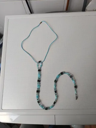 Collar multiposiciones azul y gris