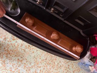 Perchero de roble con 3 ganchos