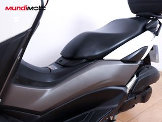 YAMAHA NMAX