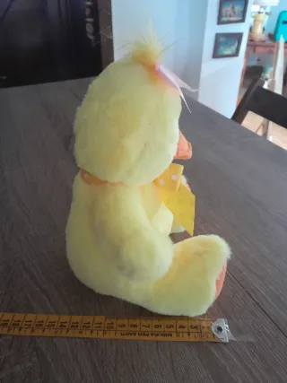 Peluche pulcino con fiocco rosa