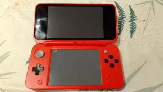 Nintendo 2DS XL Edizione Pokeball