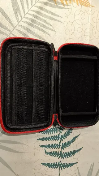 Nintendo 2DS XL Edizione Pokeball