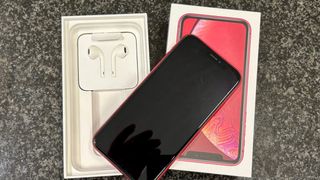 iPhone XR 64Gb Rosso