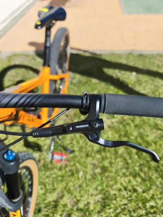 Bicicleta de Montaña Naranja