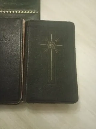 Tres antiguos misales 1949 ,1950, 1964