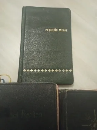 Tres antiguos misales 1949 ,1950, 1964