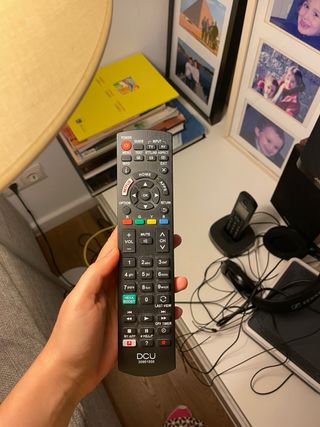 Televisor Panasonic Negro/Gris TX-L37D25E LED 37”