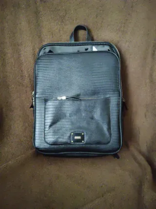 Mochila portátil negra