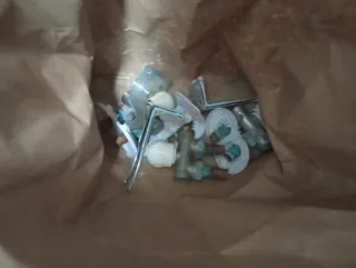 Se venden tres radiadores de aluminio blancos