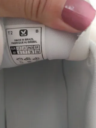 Zapatillas Veja Talla 41 Blancas y Marrones