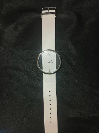 Reloj Calvin Klein Mujer Blanco y Plateado