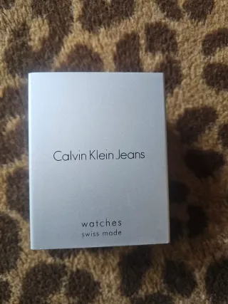 Reloj Calvin Klein Mujer Blanco y Plateado