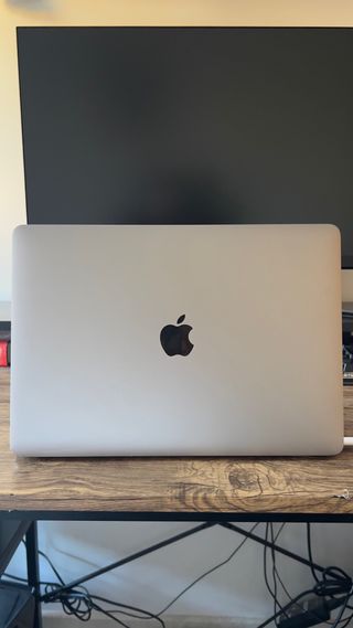 MacBook Pro 13 2017 + Accesorios