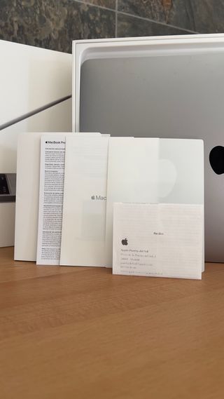 MacBook Pro 13 2017 + Accesorios Apple