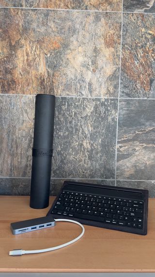 MacBook Pro 13 2017 + Accesorios Apple