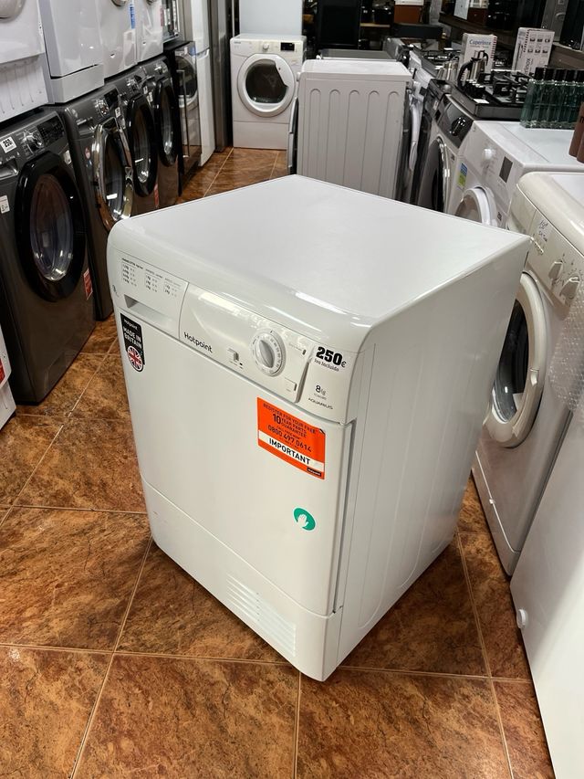 ️ **SECADORA CONDENSACIÓN HOTPOINT AQUARIUS - 8KG*