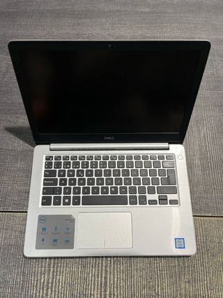 Portátil Dell Inspiron 5370 i5 8250U/16 GB/256 GB