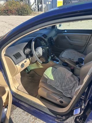 Volkswagen Golf 2005