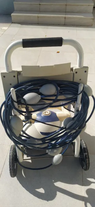 Robot Limpiafondos Zodiac Cybernaut NT CON FALLO