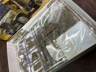 Modellino Tamiya U.S. 2.5 Ton 6x6 Cargo Truck 1/48