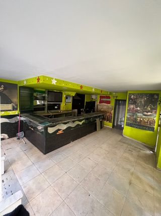 LOCAL COMERCIAL EN CADIZ CAPITAL