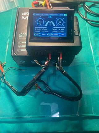 Caricabatterie TOOLKIT M8D Dual 800W cavi bilancia