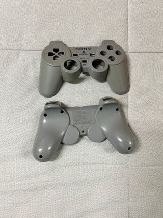 Sony PlayStation 2 PS2 Nera + accessori e 4 giochi