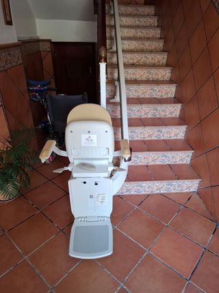SILLA SALVAESCALERAS EN ASTURIAS