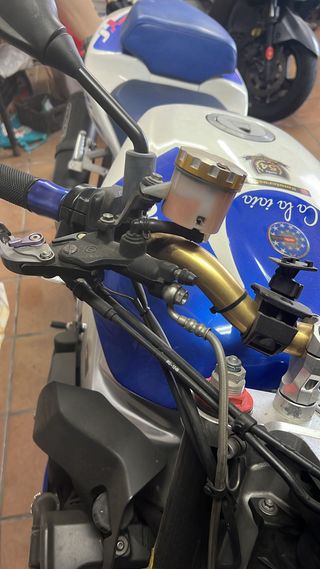 Aprilia Tuono 1000 Naked