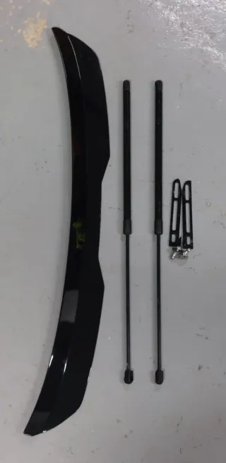 EXTENSIÓN ALERÓN LEÓN CUPRA 5F + MUELLES CAPÓ