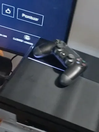 PS4 + Comando Original + Jogo