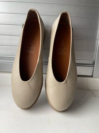 Bailarinas cuña beige