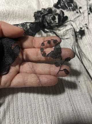 Mantilla antigua encaje negro triangular