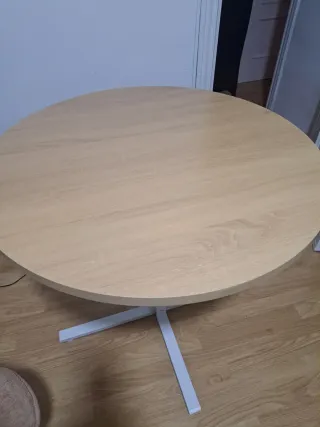 Mesa redonda madera y metal