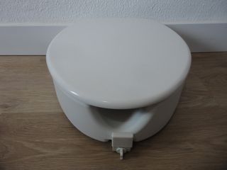 ASIENTO ELEVADOR INODORO