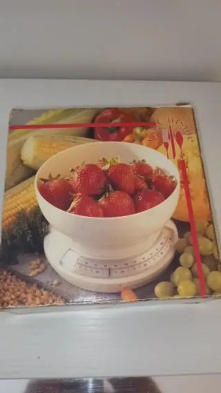 Báscula de cocina nueva