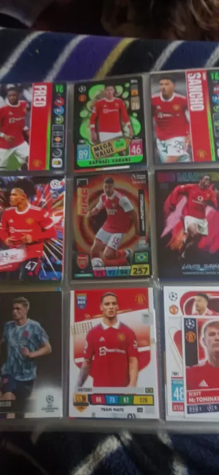 Lote de cromos de fútbol: Liverpool, City, United
