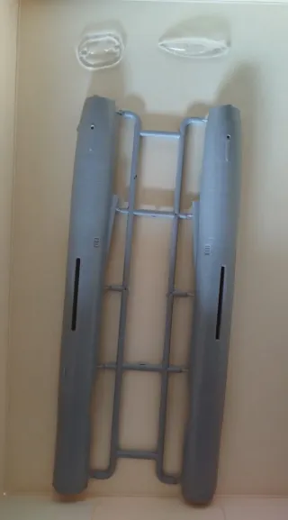 MAQUETA AVIÓN SU-11 DE AMODEL Esc: 1:72 Nuevo