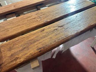 Baldas de madera maciza