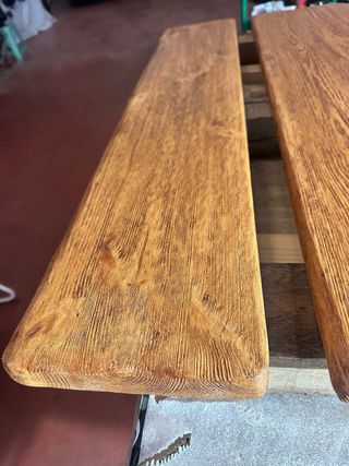 Baldas de madera maciza