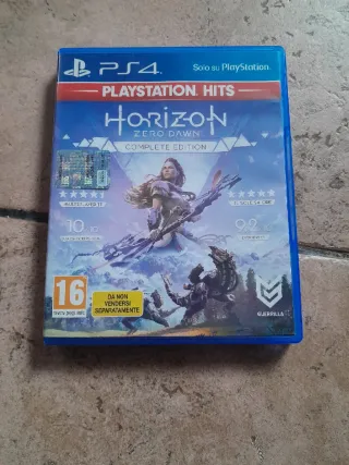 PS4 (PlayStation 4) con 2 controller