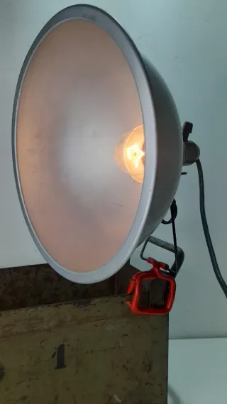 Lampada industriale a pinza metallo