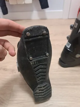 Botas de esquí  marca Técnica Talla 22 (265 mm)