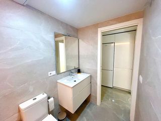 Piso en alquiler en Pineda en Sevilla