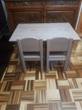Mesa y 2 Sillas Niños IKEA
