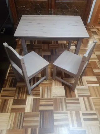 Mesa y 2 Sillas Niños IKEA