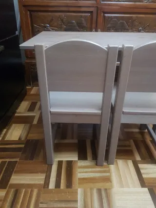 Mesa y 2 Sillas Niños IKEA