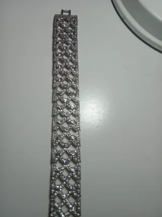 Pulsera de fiesta con pedrería