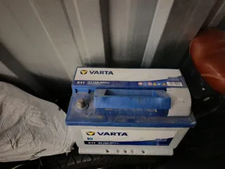 Batería Varta 12V 74Ah poco uso